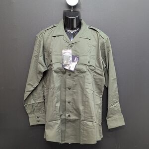 United Uniform Spread Collar Long Sleeves Button Up Men's Shirt Large Green